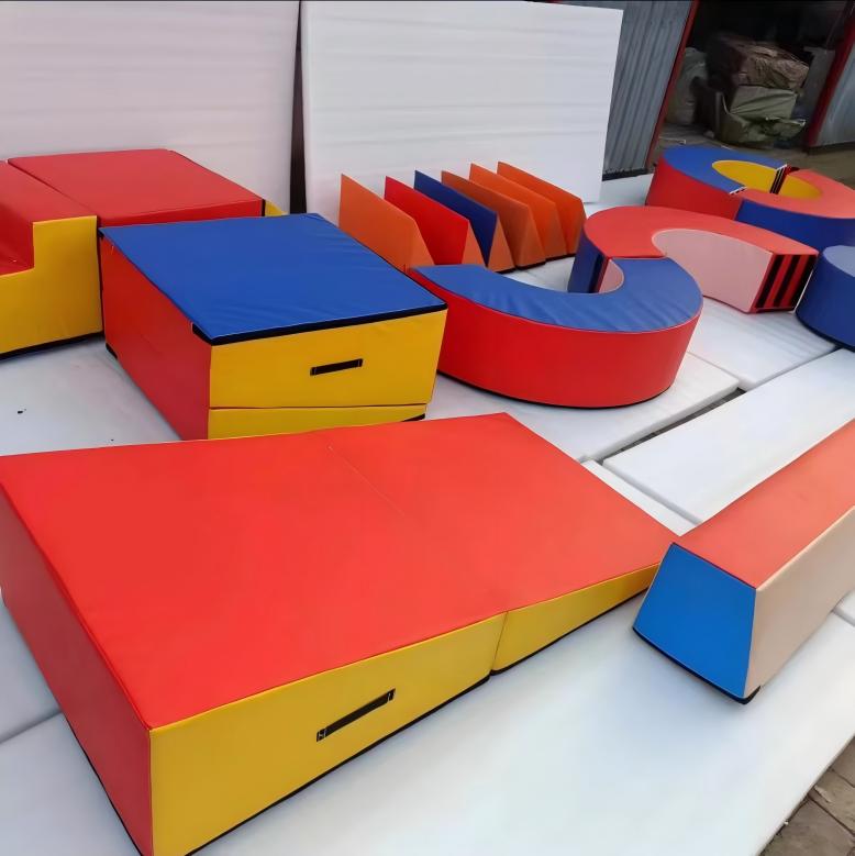 �׶�����ѵ������